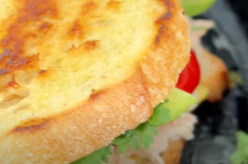 Panera Chipotle Chicken Avocado Melt Recipe